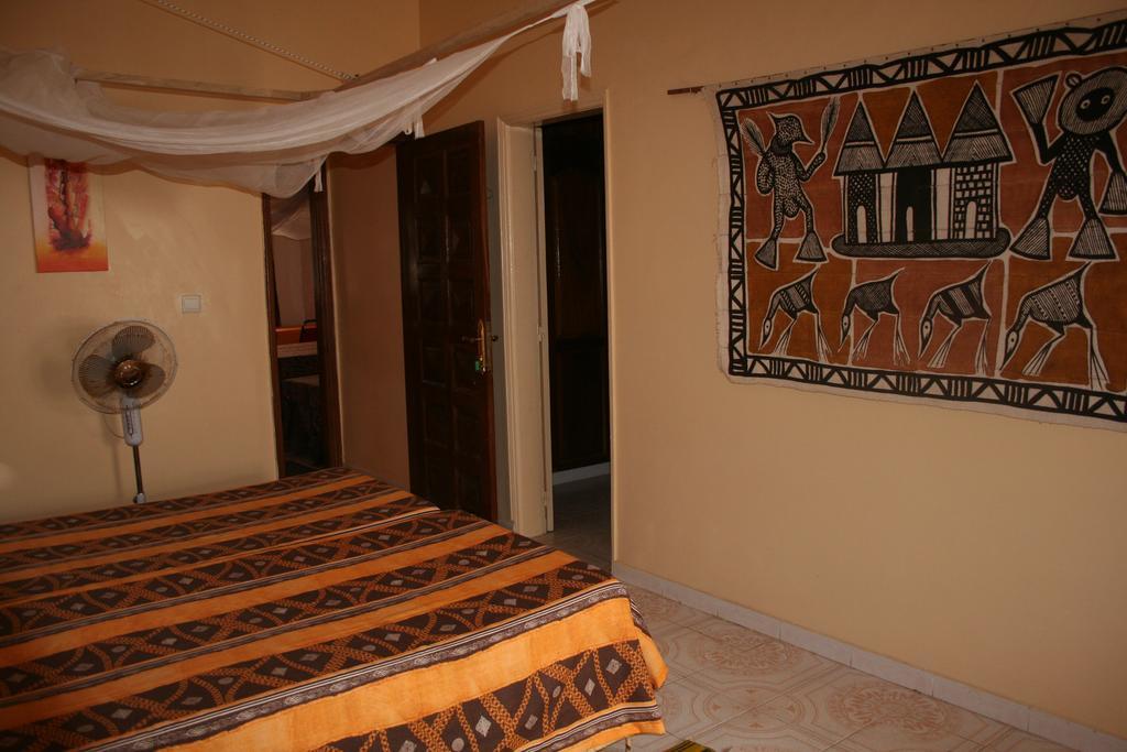 Auberge Keur Diame Hostel Dakar Exterior photo