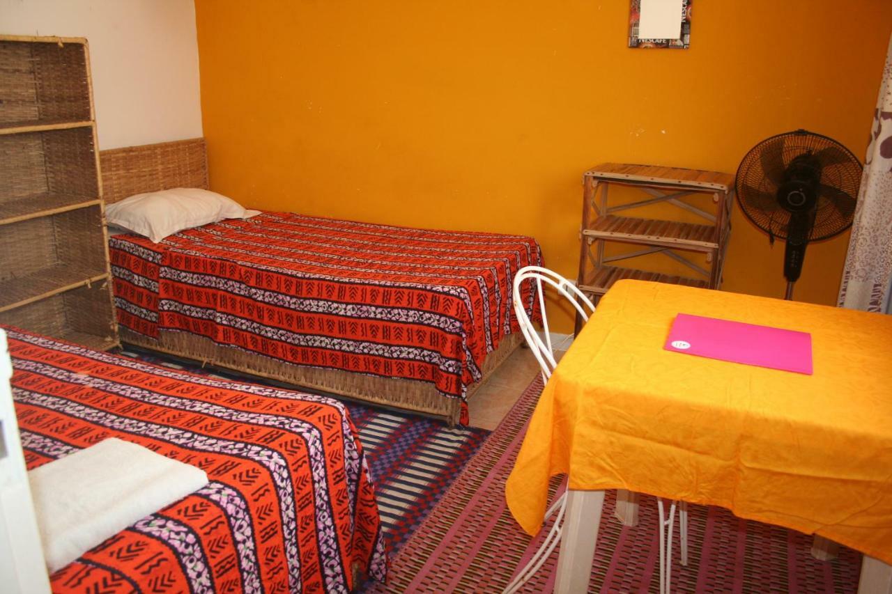 Auberge Keur Diame Hostel Dakar Exterior photo